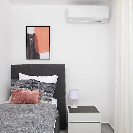 Apartment Penthouse Mavala